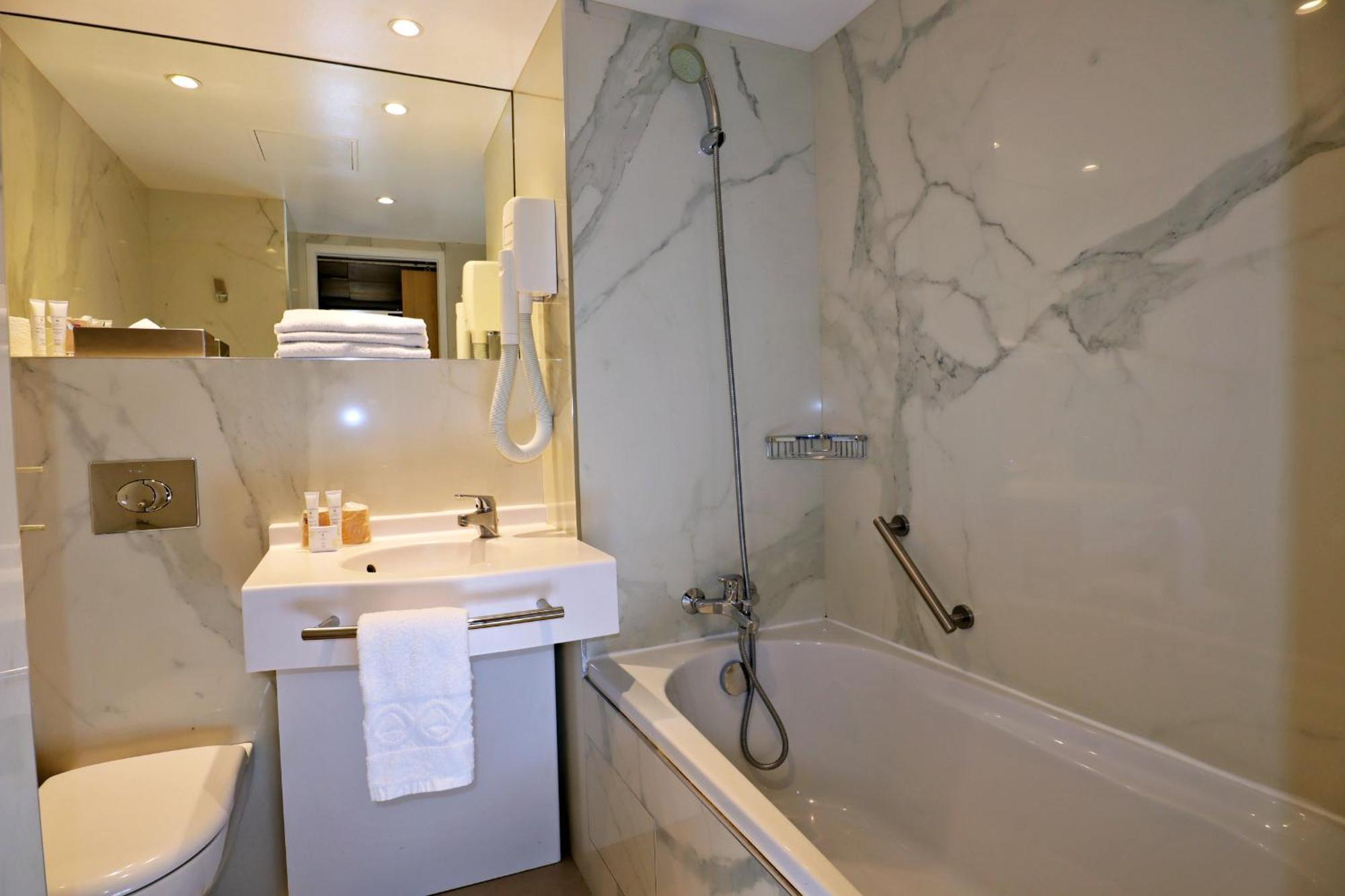 Hotel Hor Les Lumieres Paris Eksteriør bilde